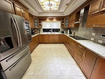 Casa en renta Avenida San Agustín, Jardines Del Campestre, San Pedro Garza García, Nuevo León, 66260, Mex