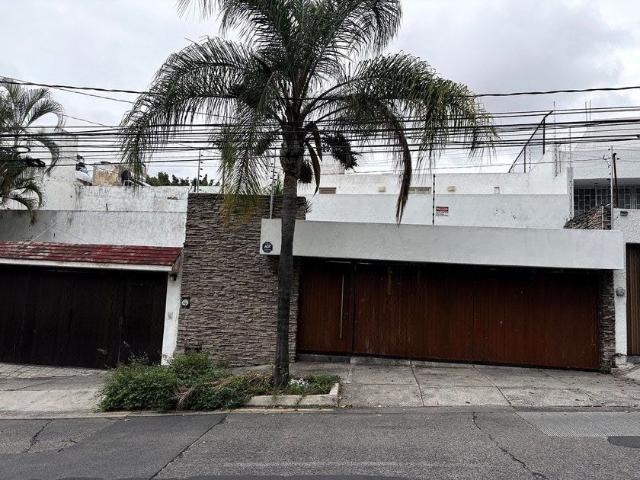 Casa en renta Avenida Pablo Casals, Prados Providencia, Guadalajara, Región Centro, Jalisco, 44647, México