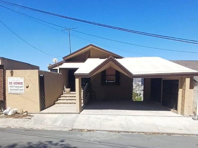 Casa en renta Avenida Paseo De Los Triunfadores 2907, Monterrey, Nuevo León, 64610, Mex