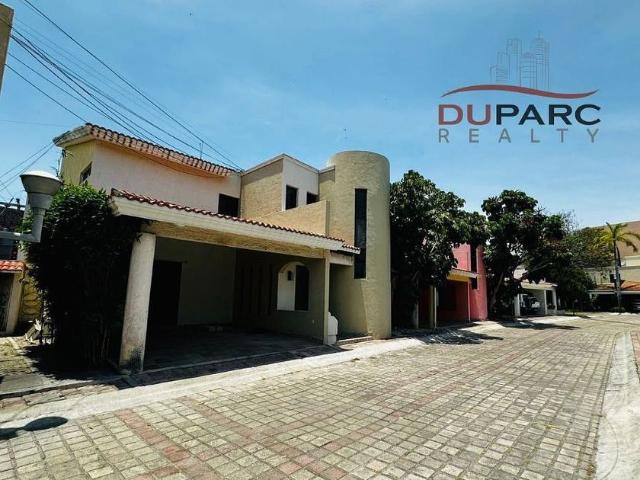 Casa en renta Avenida Periférica Norte 51, Benito Juárez, Ciudad Del Carmen, Carmen, Campeche, 24180, Mex
