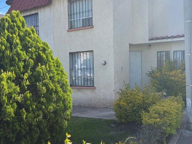 Casa en renta Avenida Pie De La Cuesta, Fraccionamiento Euripides, Delegación Epigmenio González, Santiago De Querétaro, Municipio De Querétaro, Querétaro, 76148, México