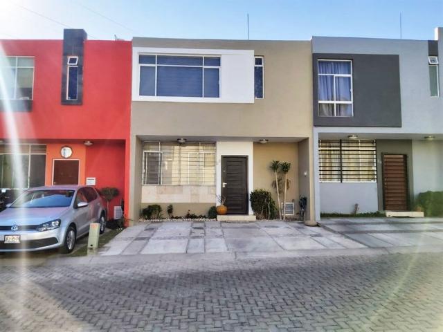 Casa en renta Avenida Quintas Del Bosque, Bosques Del Centinela Ii, Zapopan, Jalisco, México