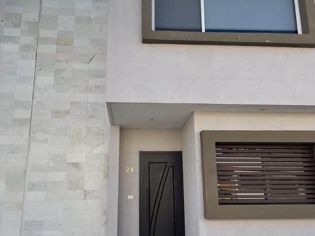 Casa en renta Avenida Tlacote, Galindas Residencial, Delegación Felipe Carrillo Puerto, Santiago De Querétaro, Municipio De Querétaro, Querétaro, 76010, México