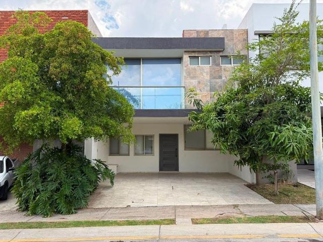 Casa en renta Avenida Valle De Los Imperios, Nuevo México, Zapopan, Región Centro, Jalisco, 45203, México