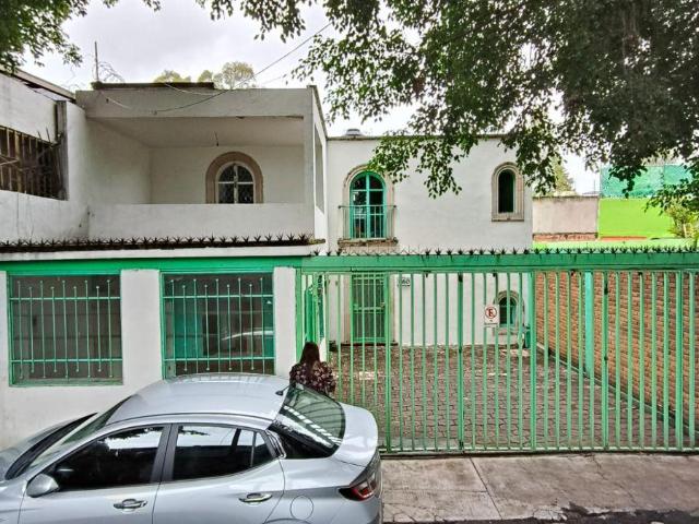 Casa en Renta avenida Ventura Puente