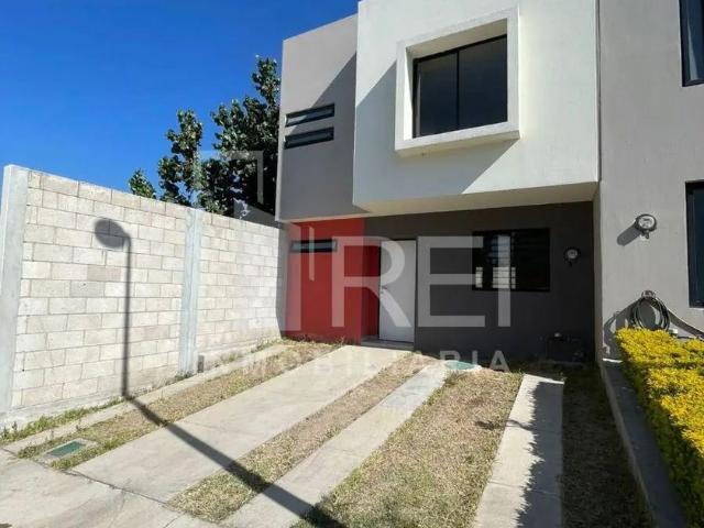 Casa en renta Avenida Vista Sur, El Guaje, Jalisco, México