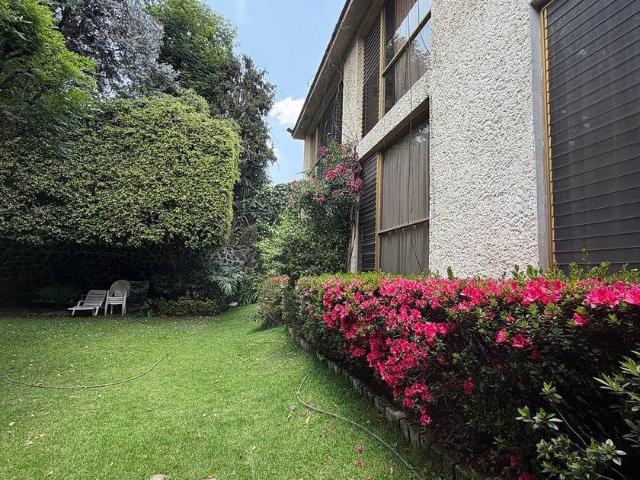 Casa en renta Avenida Zacatépetl 14010, Parques Del Pedregal, Tlalpan, Ciudad De México, 14010, Mex
