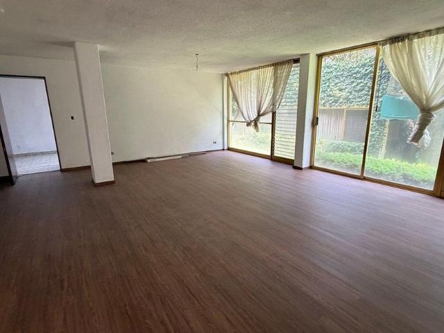 Casa en renta Avenida Zacatépetl, Colonia Villa Charra Del Pedregal, Ciudad De México, Tlalpan, Ciudad De México, 14010, México