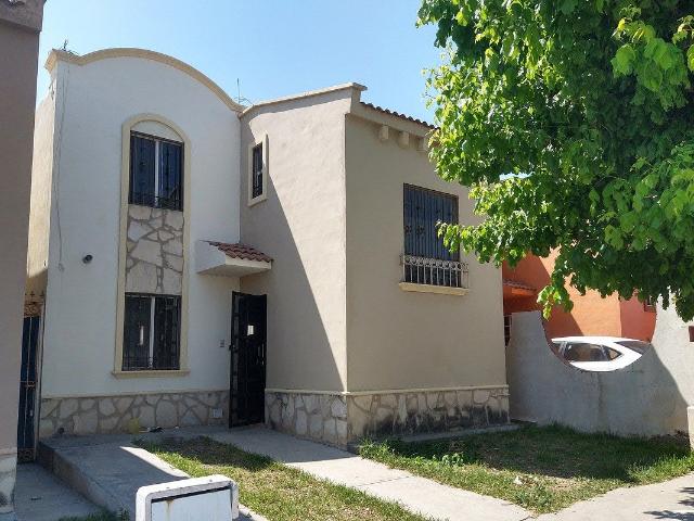 Casa en RENTA al sur, Hacienda el Cortijo