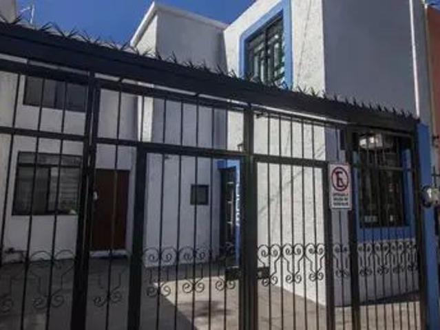 Casa En Renta, Alcalde Barranquitas, Guadalajara | Rcr 2353