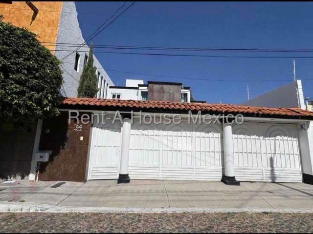 Casa en renta Alamos 3ra Sección, Santiago De Querétaro, Querétaro, México