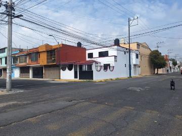 Casa en renta Alhelí 555, Mz 001, Delegación San Lorenzo Tepaltitlán I, Residencial Las Flores, San Lorenzo Tepaltitlán, Estado De México, México