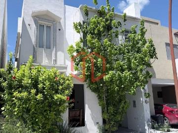 Casa en Renta, Almería, Apodaca, N.L