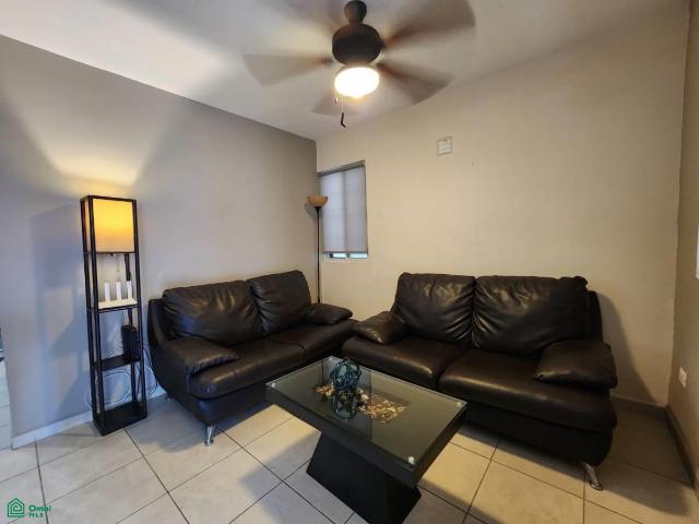 CASA EN RENTA ALMERIA APODACA NL AMUEBLADA