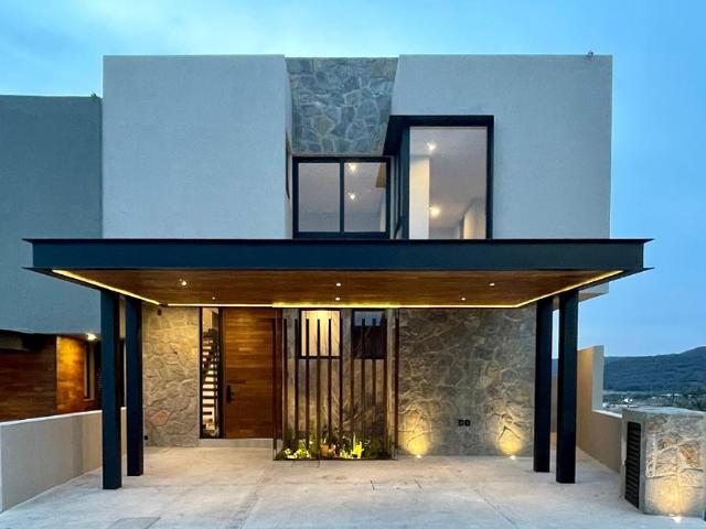 Casa en renta Altozano Querétaro, Anillo Vial Fray Junípero Serra, Santiago De Querétaro, Querétaro, México