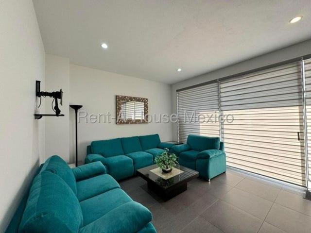 Casa en renta Altozano Querétaro, Anillo Vial Fray Junípero Serra, Santiago De Querétaro, Querétaro, México