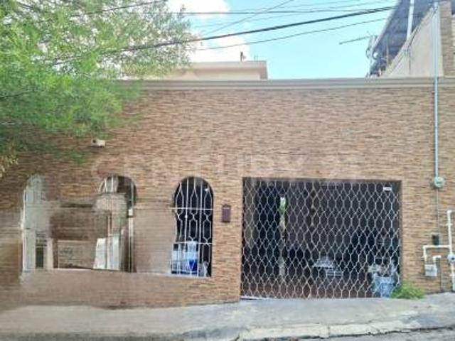 Casa en renta Altavista Invernadero Sector Lomas Monterrey