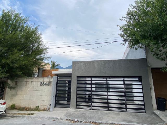 Casa en renta Altavista Sur, Monterrey, N.L. Amueblada y equipada