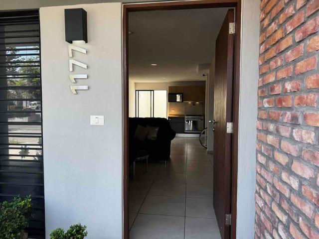 Casa en renta Alva Residencial, Coto 1, Paseo Del Alva, Fraccionamiento Alva Residencial, Zapopan, Jalisco, México