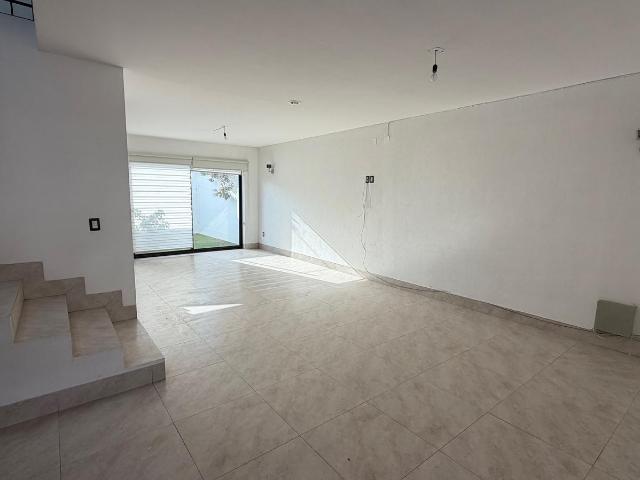 Casa En Renta Amberes Residencial, Le?n Guanajuato