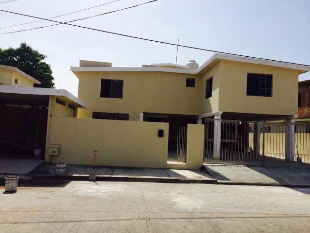 CASA EN RENTA – AMPLIACIÓN DE LA UNIDAD NACIONAL