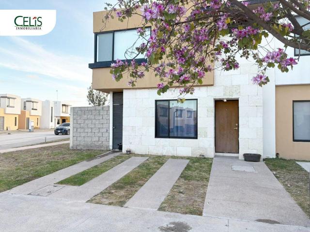 Casa en Renta Amueblada