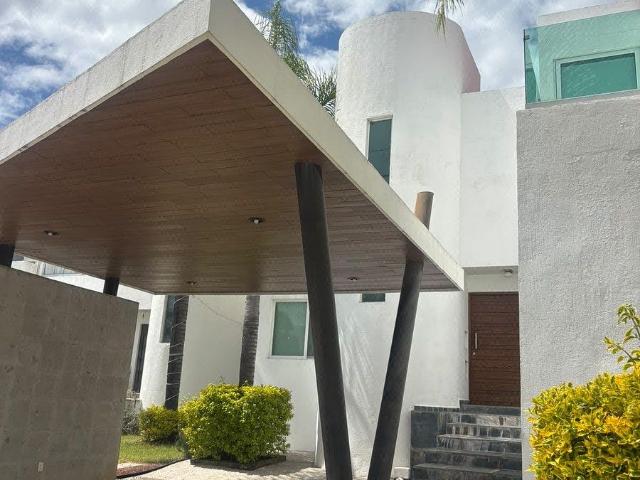 Casa en renta amueblada