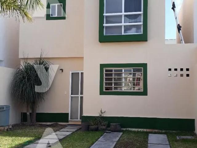 Casa en Renta, Amueblada, 3 Recámaras, Av. 135, Jardines Sur, Cancún