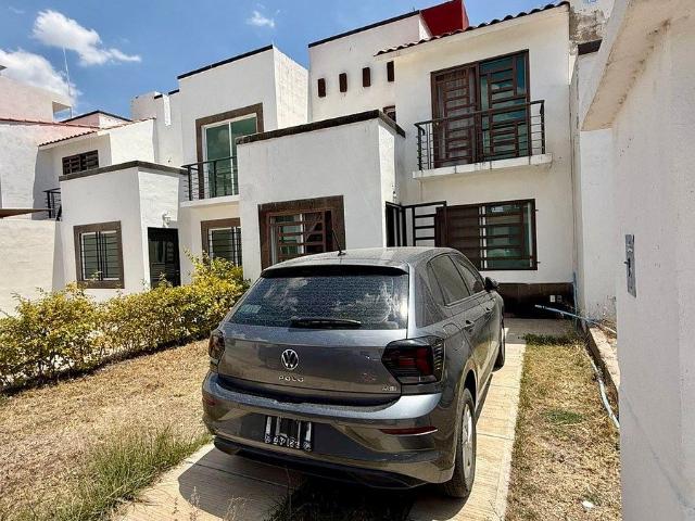 Casa en Renta Amueblada – Villas de Guanajuato