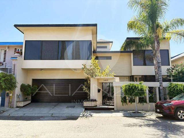 casa en renta amueblada y/o sin amueblar en lomas de agua caliente