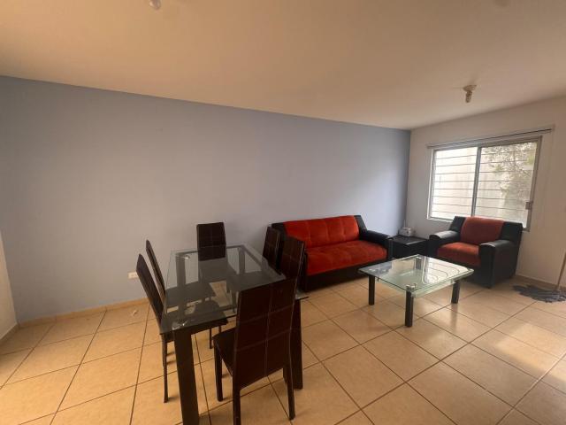 Casa en renta amueblada Bonaterra Residencial coto 2
