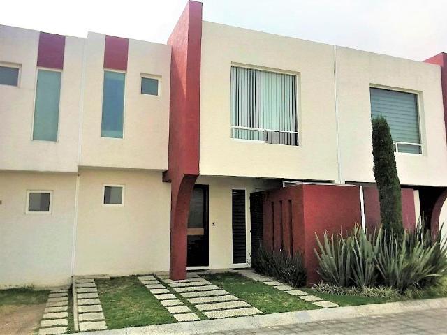 CASA EN RENTA amueblada CERCA DE PREPA 5 Y CALLE CEBORUCO EN TOLUCA