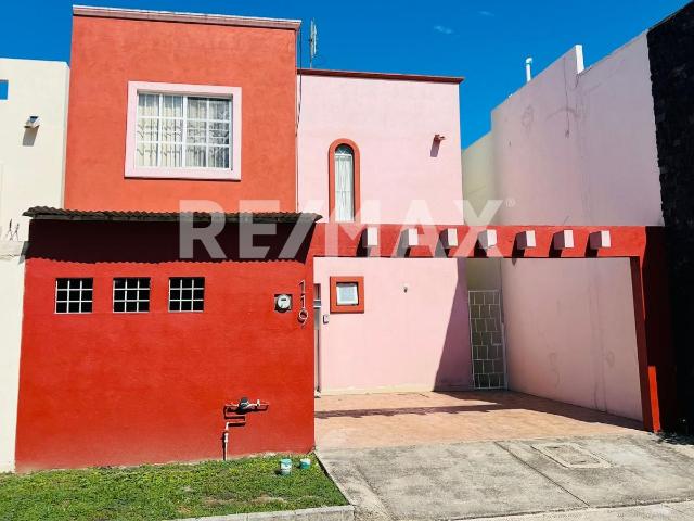 Casa en Renta Amueblada en Villas Nautico