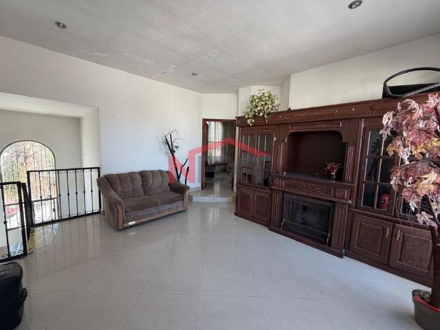 Casa en renta amueblada en Colonia Magisterio Sección 38 al oriente de Saltillo