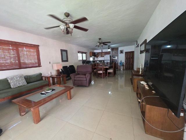 Casa en Renta Amueblada en la Playa. Chicxulub Puerto, Yucatán