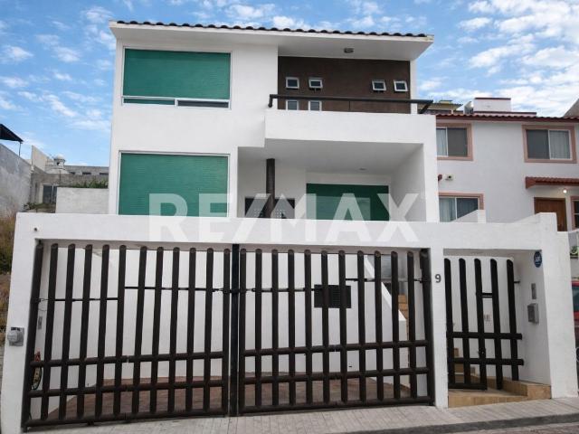CASA EN RENTA AMUEBLADA EN MILENIO III
