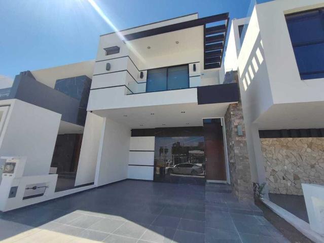 ⭐️CASA EN RENTA AMUEBLADA EN NEOVITA RESIDENCIAL