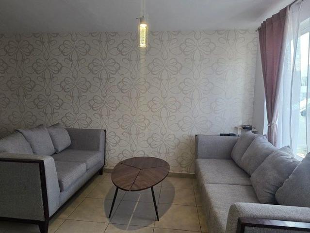 Casa en renta amueblada en Rancho Santa Mónica
