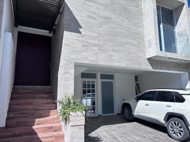 Casa en renta amueblada, en San Telmo Country Golf