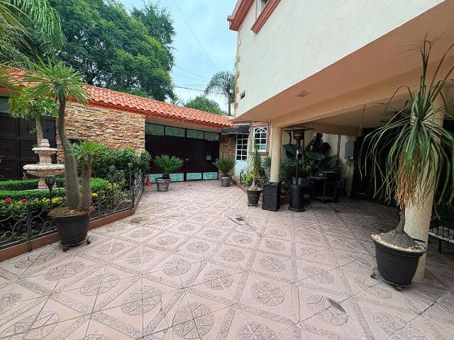 CASA EN RENTA AMUEBLADA EX HACIENDA DE CRISTO, NAUCALPAN