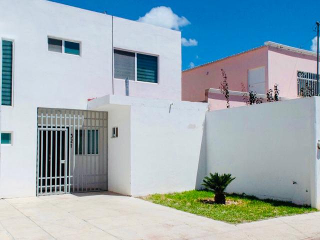 CASA EN RENTA AMUEBLADA FRACC GRANJA MIS ILUSIONES