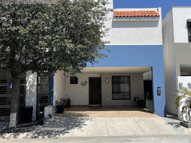 Casa en renta amueblada Lomas Palmeira