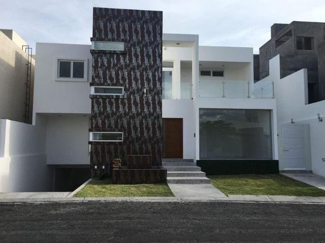 Casa en renta Anillo Vial Fray Junípero Serra, Misión Conca, Querétaro, 76149, Mex