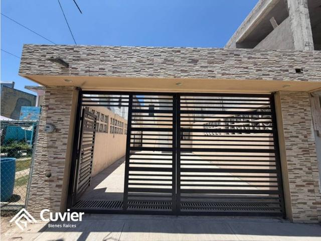 Casa en renta Calle C 27, Fraccionamiento Arboledas, Altamira, Tamaulipas, 89603, México