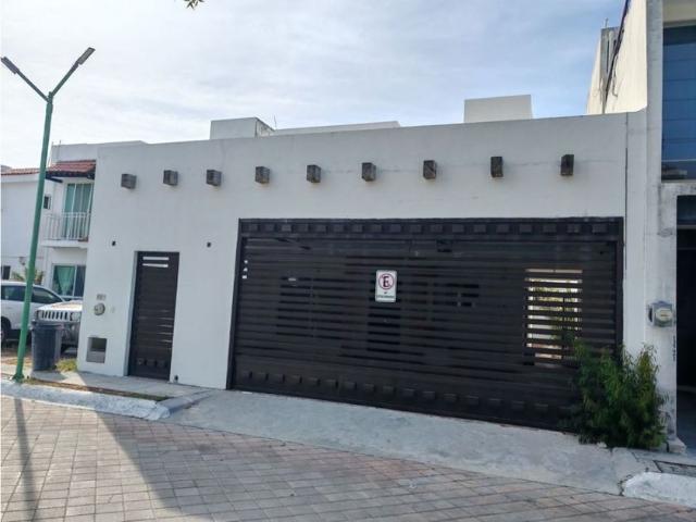 Casa en renta Buenavista, Ciudad Del Carmen, Carmen, Campeche