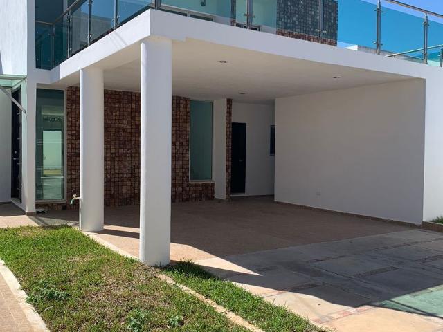 CASA EN RENTA BENITO JUAREZ NORTE