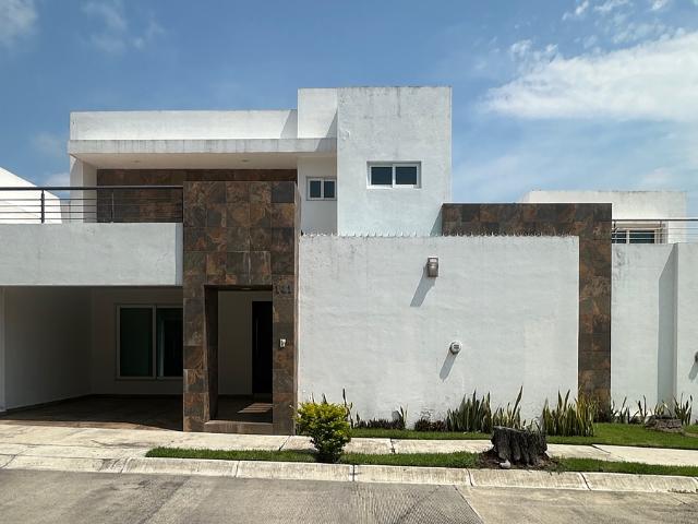 CASA en RENTA | BOSQUE DE CASTILLA