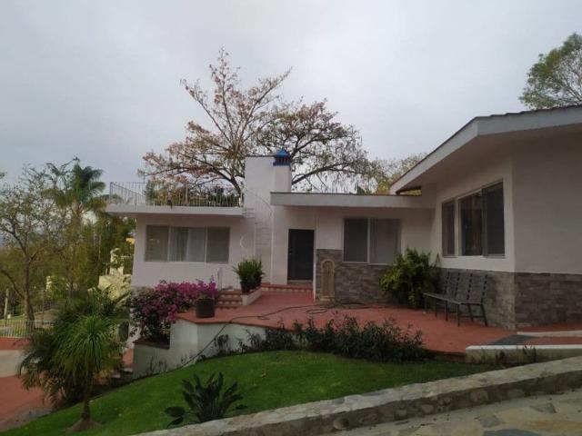 Casa en renta Bosques De Chapultepec 138, Las Cañadas, Jalisco, México