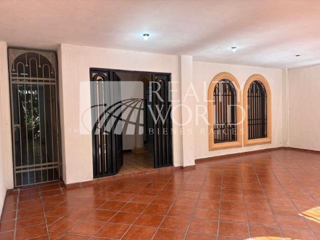 Casa en renta Bosques De La Loma, Bosques De La Pastora, Guadalupe, Nuevo León, 67176, México