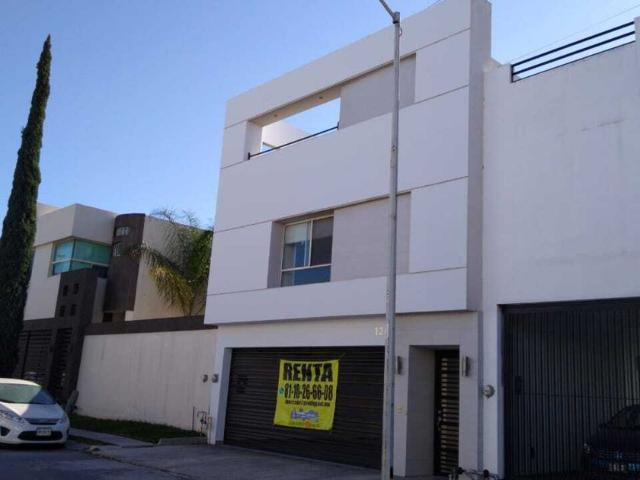 Casa en renta Bosques De Las Cumbres, Monterrey